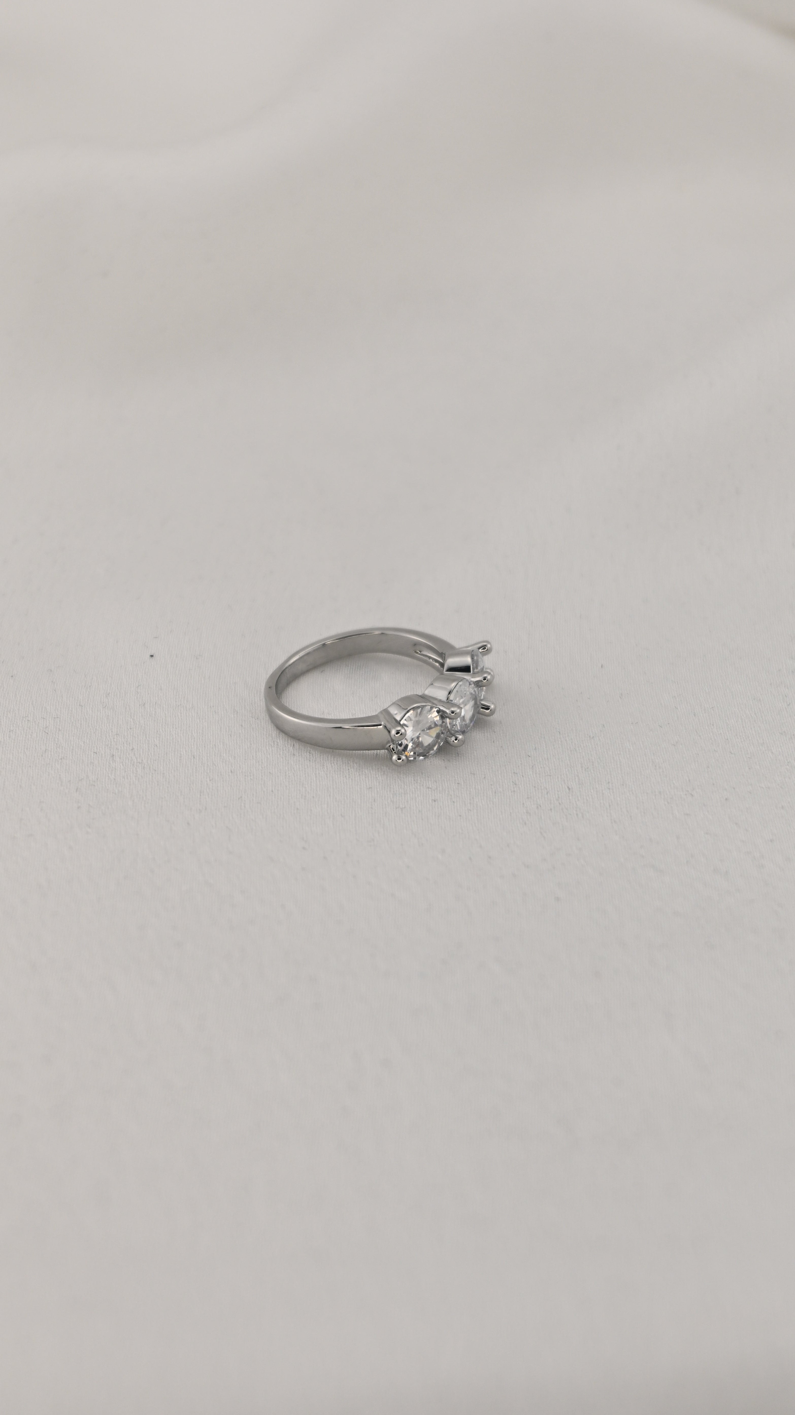 Anello Trilogy argento