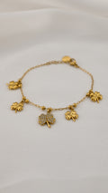 Bracciale con quadrifogli pendenti
