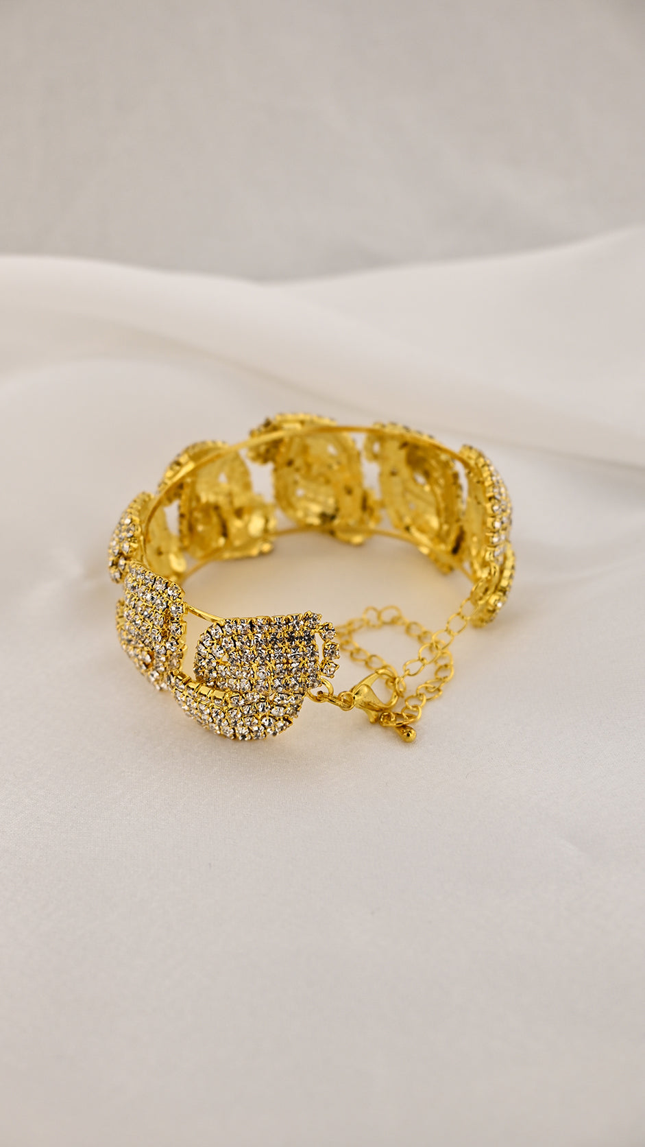 Bracciale a moduli irregolari con cristalli