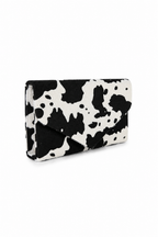 Pochette animalier effetto cavallino con stampa muccata