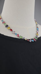 Collana con pietre