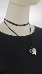 Collana choker con pendente cuore argentato