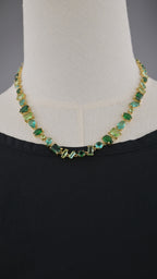 Collana con pietre