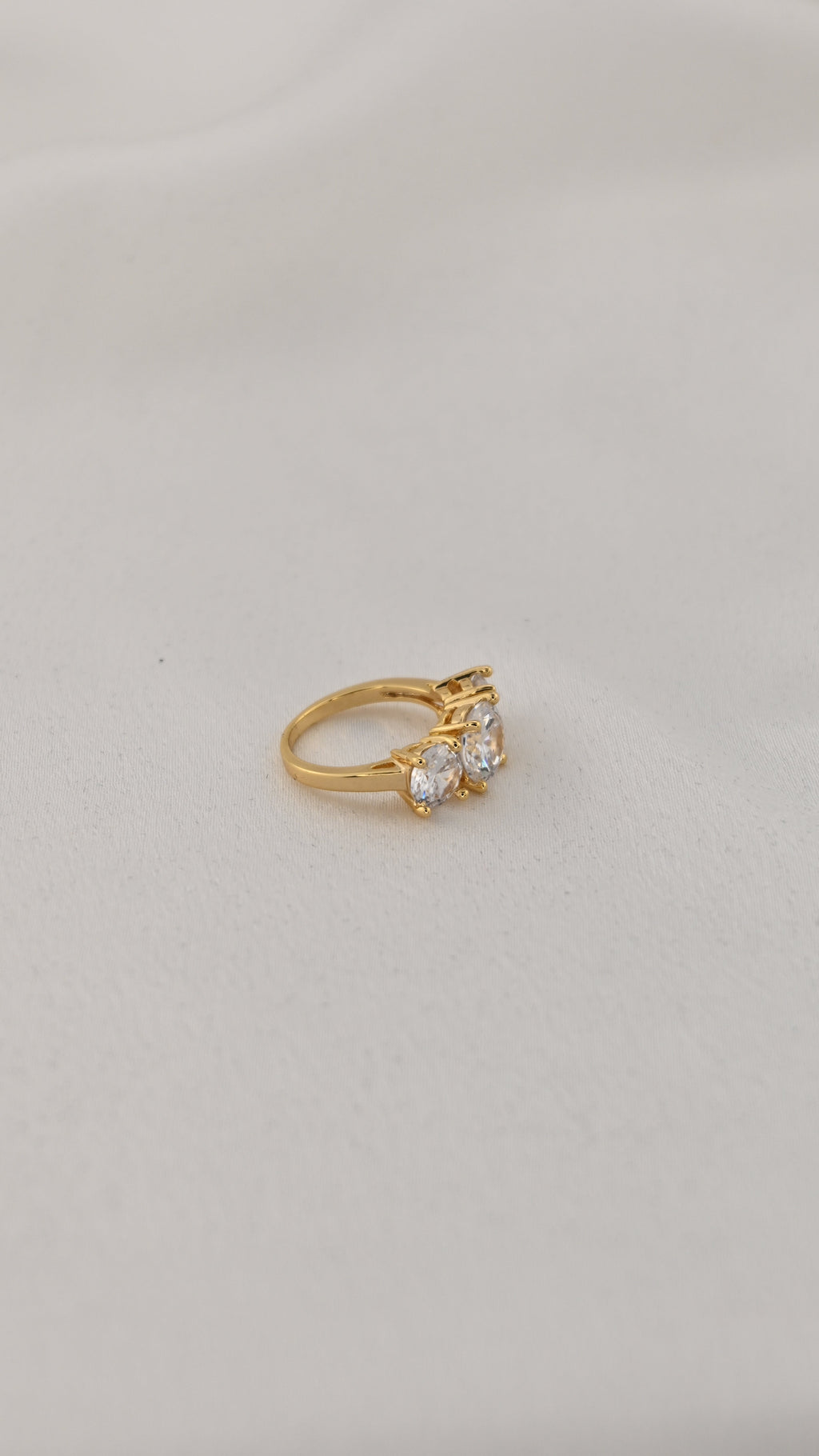 Anello Trilogy oro