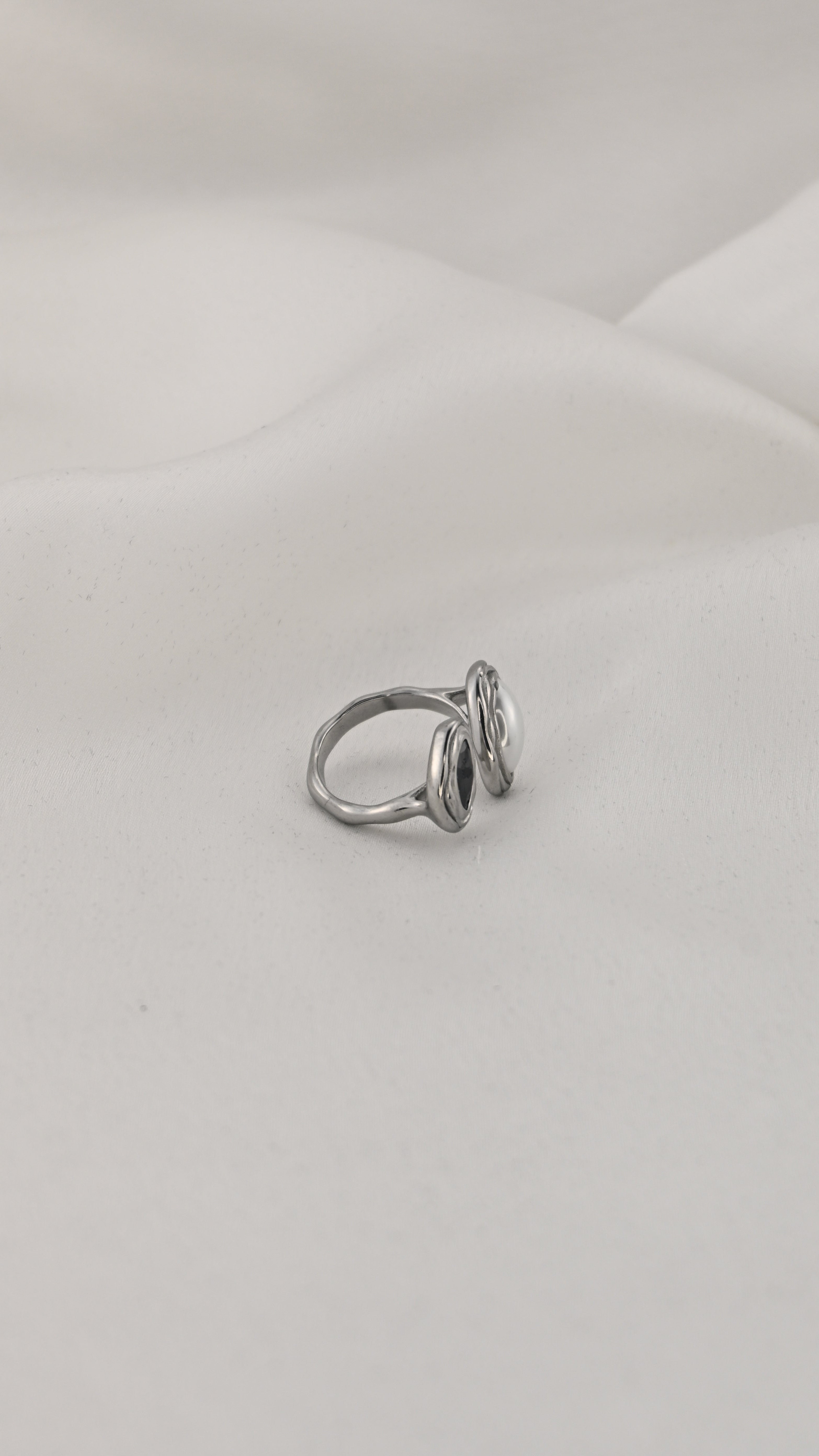 Anello regolabile con doppio ovale