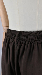 Pantalón ancho con pliegues