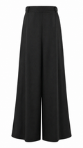 Pantalón ancho con pliegues