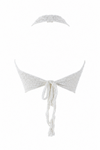 Top corto in pizzo con scollo profondo