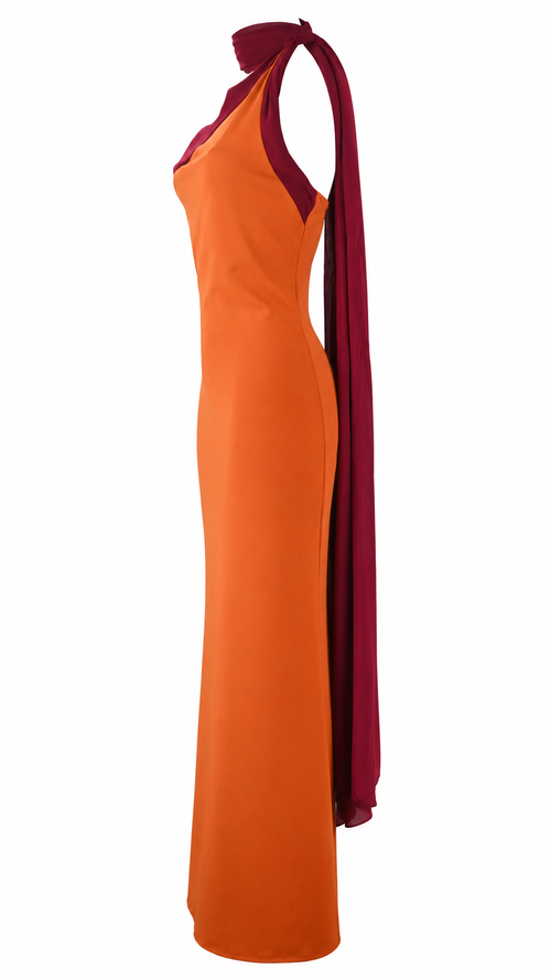 Vestido largo de un solo hombro con drapeado
